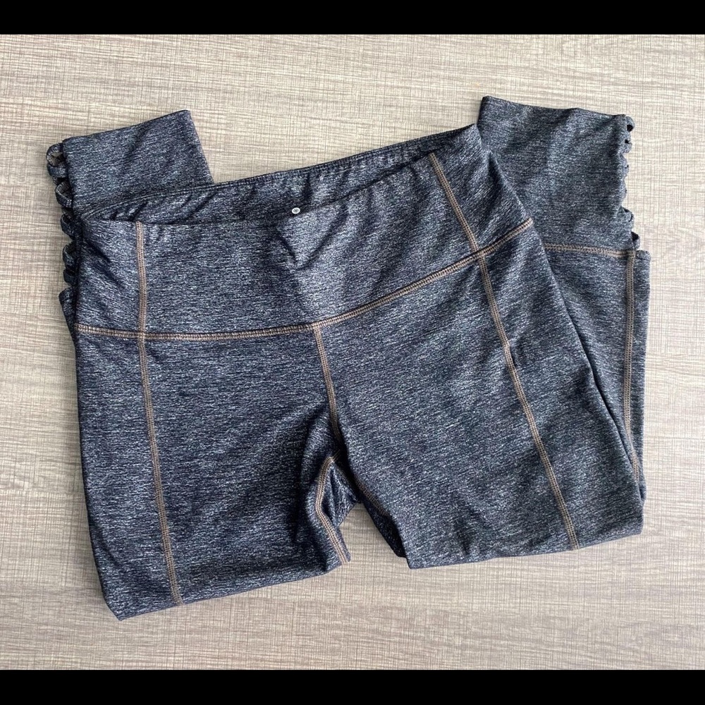Athleta Capri Leggings